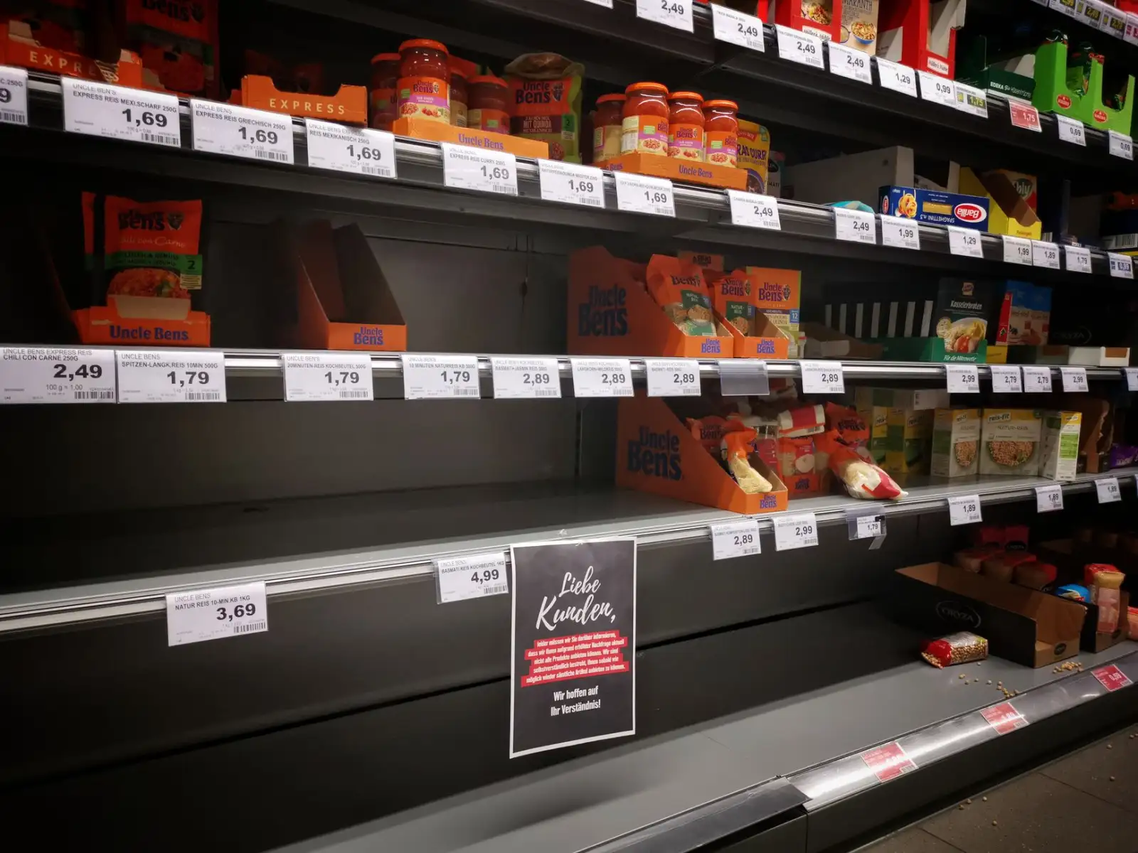 重庆餐饮企业食用油选型指南：精炼油与压榨油的应用对比